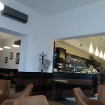 Bona Serva فندق 3*